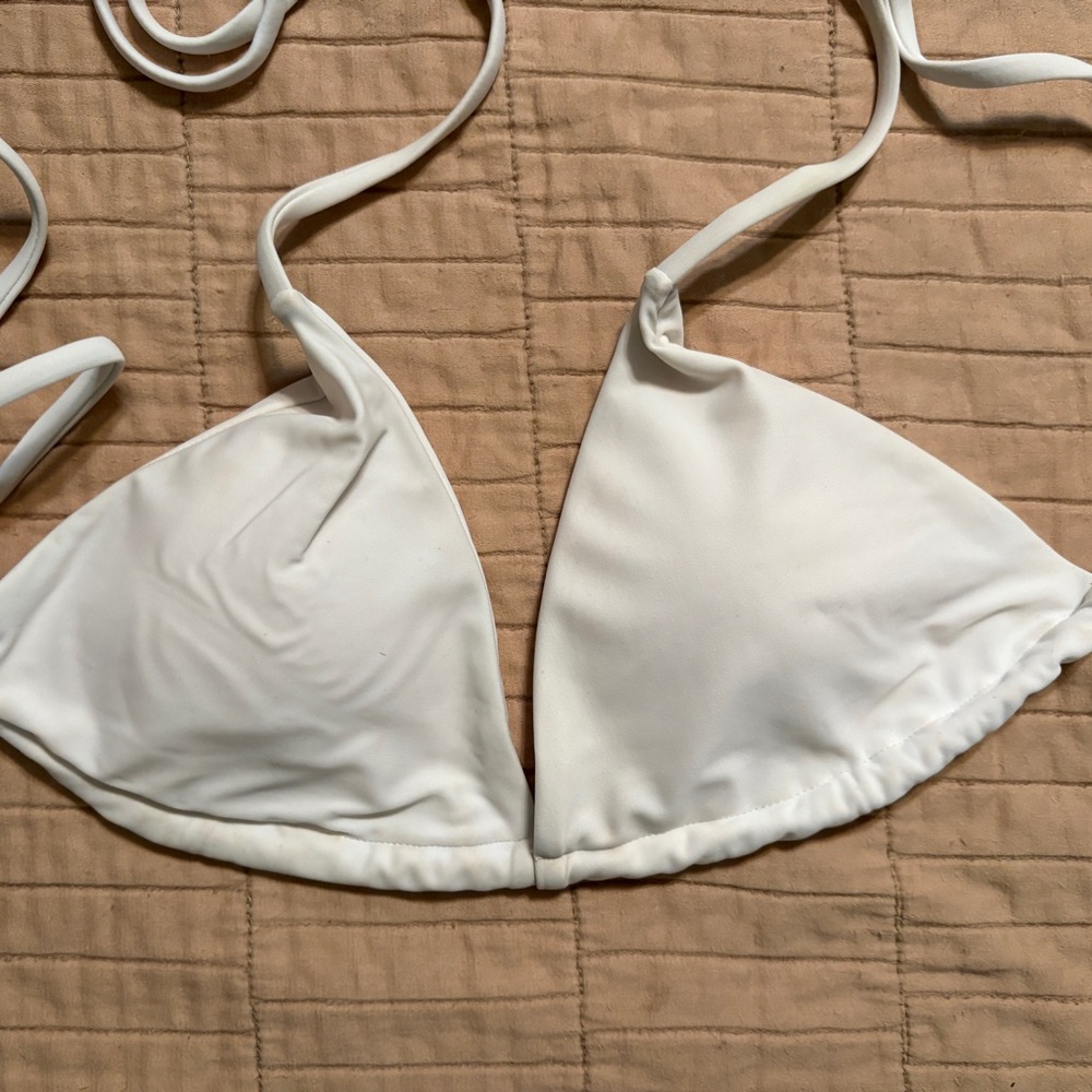 #4 - SPRING CLEANING: SHEIN White Triangle String Bikini Set - small - Picture 2 of 7